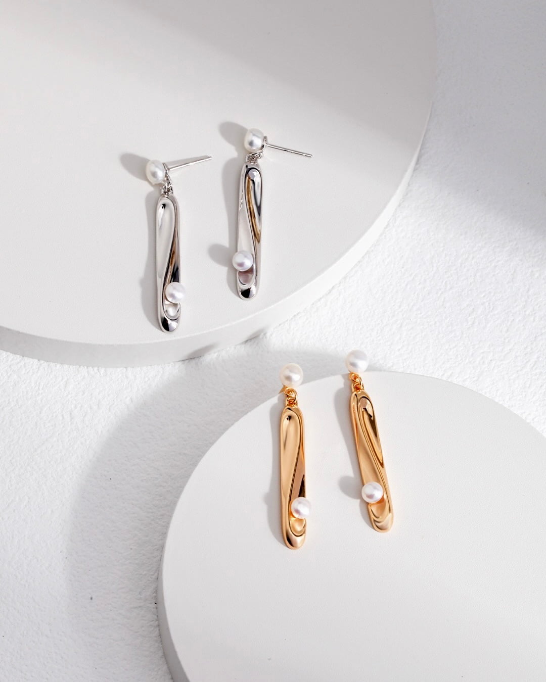 18K Gold Plated Vermeil Minimalist Pearl Earrings