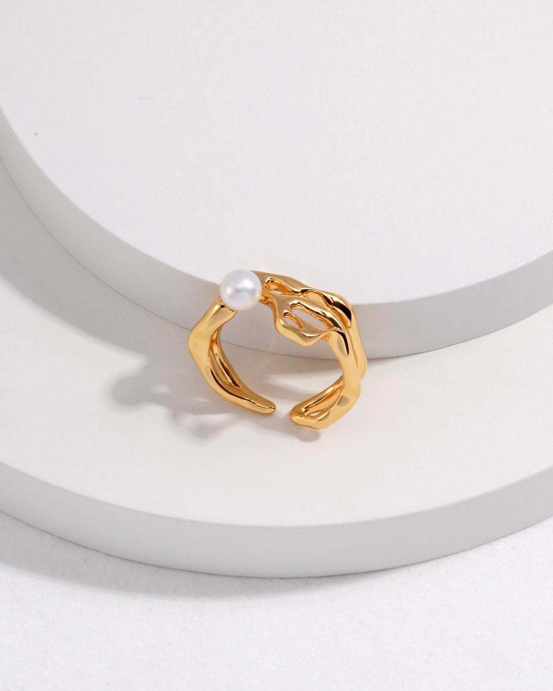 18K Gold Plated Vermeil Fluid-Like Pearl Ring