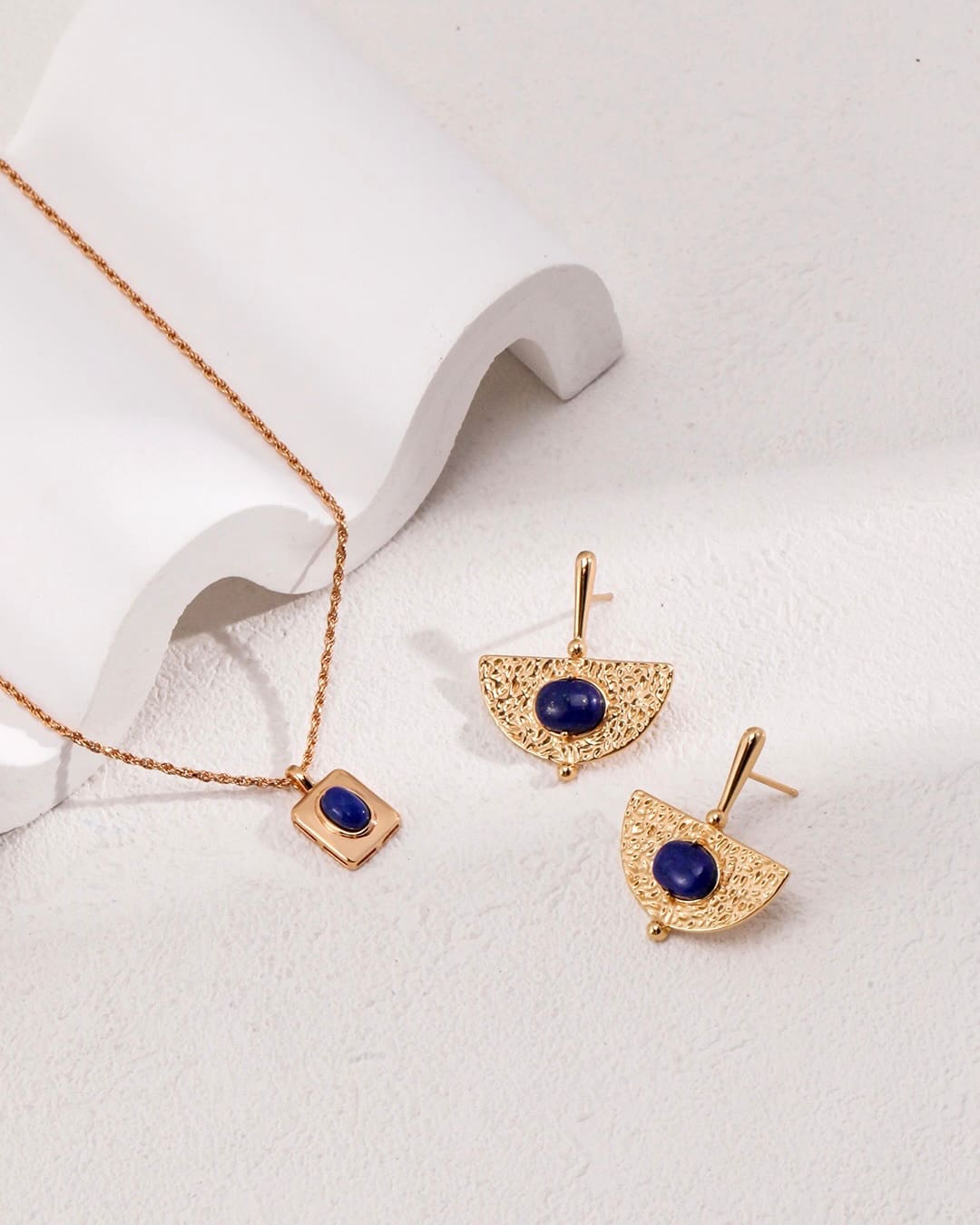 18K Gold Plated Vermeil Lapis Lazuli Necklace