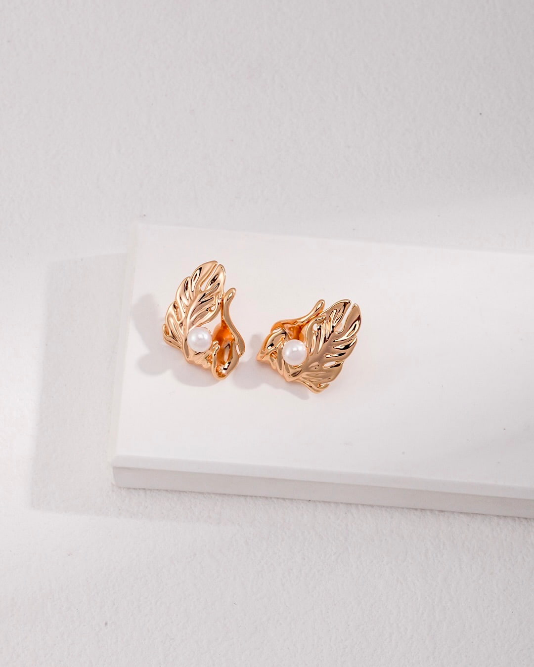 18K Gold Plated Vermeil Natural Pearl Falling Leaf Earrings