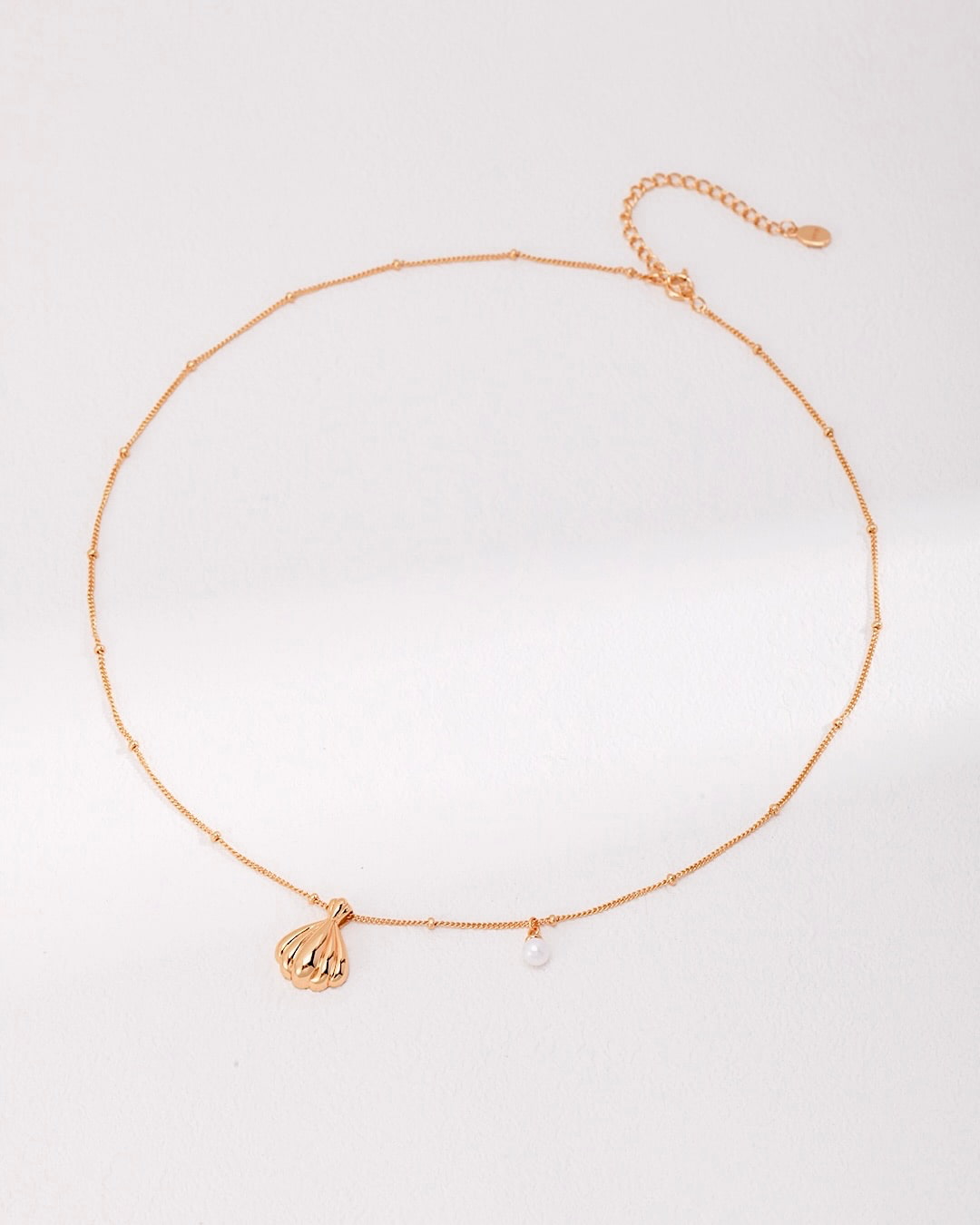 18K Gold Plated Vermeil Natural Pearl Shell Necklace