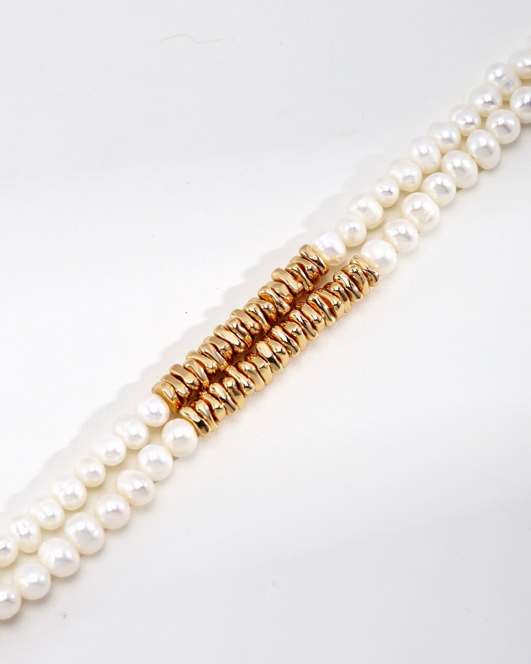 Unique Modern Design Elegant Natural Pearl Necklace