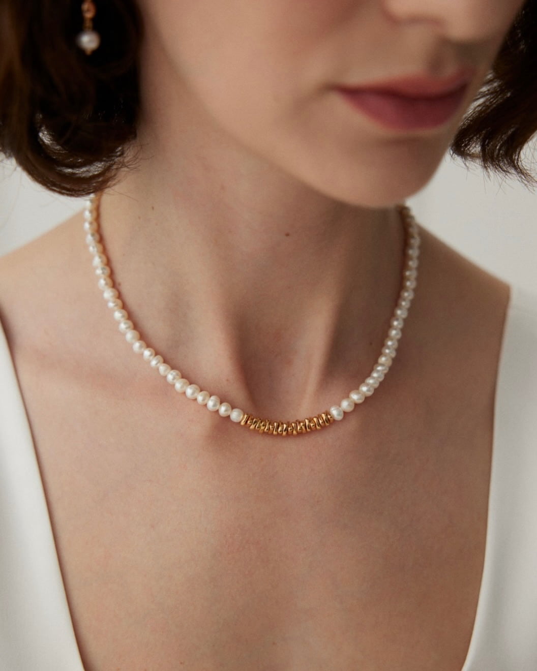 Unique_Modern_Design_Elegant_Natural_Pearl_Necklace