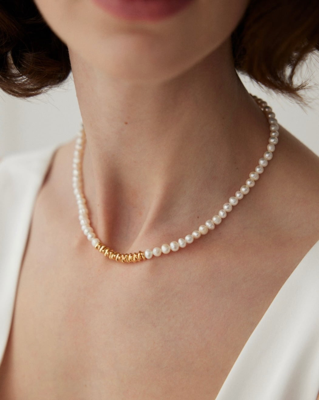 Unique_Modern_Design_Elegant_Natural_Pearl_Necklace